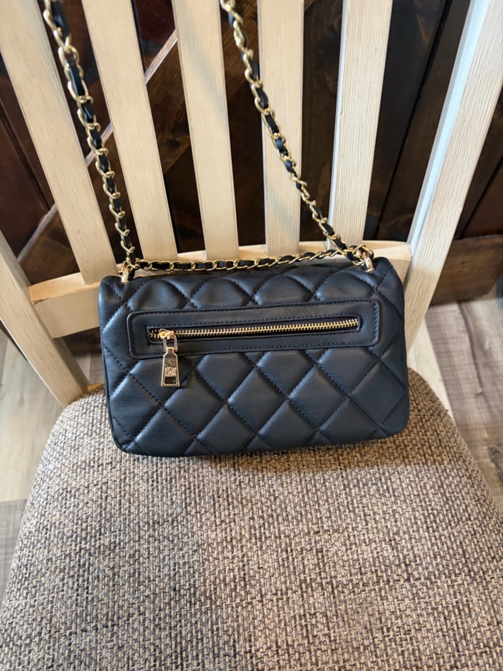 Badgley Mischka Black Quilted Crossbody with Gold Chain - Picture 6 of 10